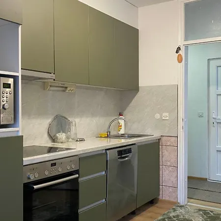 Apartment 3a *